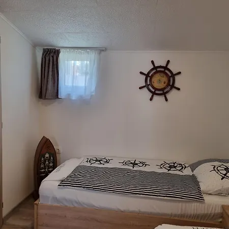 Seraph Guest house *